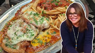 How to Make Mamma LeonesStyle Veal Parmigiana  Rachael Ray [upl. by Evot]