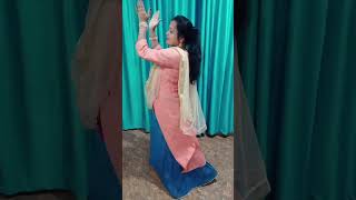 Isharon Isharon Mein Dil Lene Waleshort dance video [upl. by Leighton]