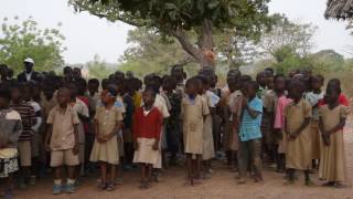 Exclu les Choristes version Chorale dEnfants au Bénin quotvois sur ton cheminquot [upl. by Freya]