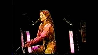 Tori Amos 20011010 New York NY  Beacon Theatre full concert video [upl. by Aierb]