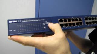 Netgear Prosafe GS724T300NAS 24 Port Gigabit Smart Switch Unboxing amp First Look Linus Tech Tips [upl. by Xonnel]