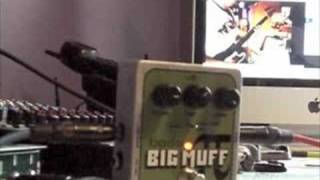 EHX Bass Big Muff [upl. by Wightman]