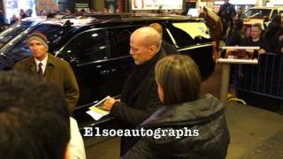 Bruce Willis signing autographs at Misery Broadway Show [upl. by Eblehs]