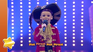 De Sterrenstudio Mathis zingt Piet Piraat [upl. by Eliga]