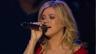 Kelly Clarkson  Because of You LIVE  GRAMMY 2006 [upl. by Acimak141]