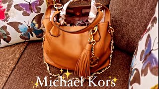 🧡🦋What’s In My Bag  MK “Frances” Tassle Handbag  Acorn Pebbled Leather  michaelkorshandbags [upl. by Rosemonde823]