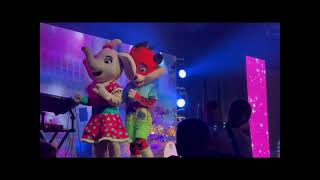 Haven Rockley Park Seaside Squad  Annie glitter and glow party full show [upl. by Abell36]