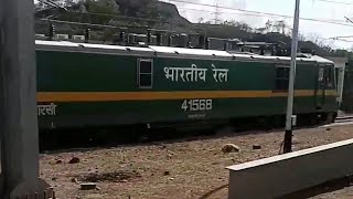 WAG9HC 41568 RARE PHTHALO GREEN FREIGHT ENGINE WAITS FOR SIGNAL TO DEPART FREIGHT TRAIN [upl. by Mar]