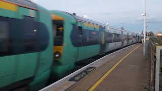 Southern Class 377 464 Electrostar amp 377 462 Arriving into Clapham Junction November 2024 [upl. by Treblah625]