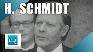 Helmut Schmidt reçu à lElysée en 1974  Archive INA [upl. by Itsyrk]