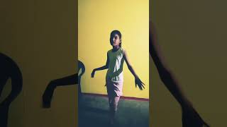 Shehnai Shehnai song dance 💃👯himanshi balu [upl. by Eupheemia]