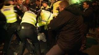 Manifestations contre larrivée de DSK à Cambridge [upl. by Grindle]