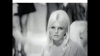 American Bandstand 1968 Top 10  Young Girl Gary Puckett and the Union Gap [upl. by Sonja]