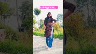 Aithey Aa 💕❤dance danceshorts viralvideo song dancewear bollywood semiclassical [upl. by Nerwal]