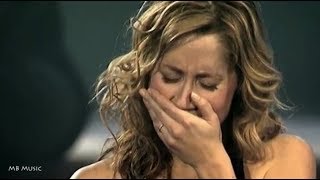 Lara Fabian  Je taime  Live in Paris 2001  HQ  Emotional Performance [upl. by Woodhouse]