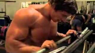 culturismo y fitness » video de arnold schwarzenegger entrenando [upl. by Uhayile]