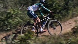 Dicas de MTB Como fazer curvas em alta velocidade [upl. by Eanwahs719]