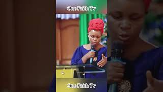 EV Josiane abarokore banywa inzoga bihishe gospelmusic worshipsongs gospelartist [upl. by Irv211]