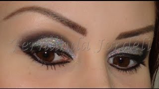 Look Balada preto com glitter holográfico [upl. by Eerahs732]