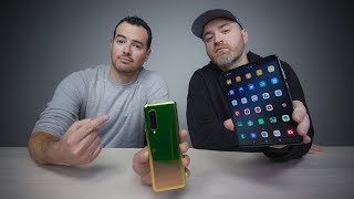 Unbox Therapy and the Galaxy Fold Problem [upl. by Margarethe251]