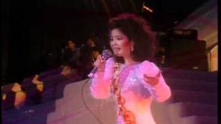 Live concert 1983 Teresa Teng 邓丽君夜来香เย้ไล้เชียง [upl. by Garland]