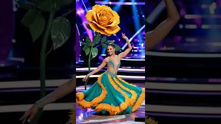 The Woman Performs a Fusion with a Giant Yellow Rose on AGT agt americagottalent magic [upl. by Eimaraj304]