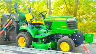 lawn mower John Deere X950R [upl. by Anorahs]