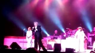 Tony Orlando amp Dawn 2016  Tie A Yellow Ribbon [upl. by Vickie721]