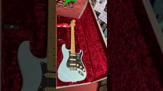 ￼Fender Player HSS Stratocaster Electric Guitar Maple FB Sonic Blue [upl. by Wilhide618]