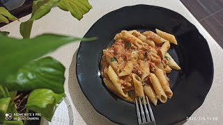 pasta con tonno e pomodori Паста с тунцом и помидорами [upl. by Enaid700]