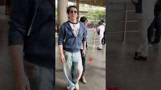 ssvid net Bollywood Film Producer Sajid Nadiadwala With Wife Spotted At Mumbai Airport 1080p [upl. by Isewk]