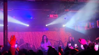 ALTIN GÜN  Goca Dünya Live in Austin [upl. by Enimrac934]