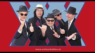 The Untouchables quotSteinzeit Medley  Buona Sera Signorinaquot  LIVE  Metropol 17092016 [upl. by Ativak]