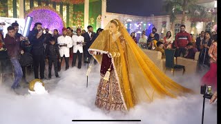 Bride entry dance😍 Indian wedding 2023 Mansi Yadav Bridal entry  ShivkiMansi [upl. by Dottie236]