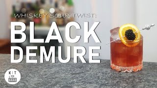 Black Demure Cocktail  Fruchtiger Whiskey Sour Twist [upl. by Emmi]