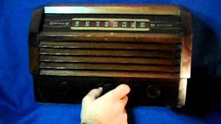 RCA VICTOR 56X3 ANTIQUE RADIO [upl. by Allistir]