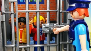 Playmobil School Movie  MARVIN AND JONAH in PRISON  Field Trip to the Police Station [upl. by Tham886]