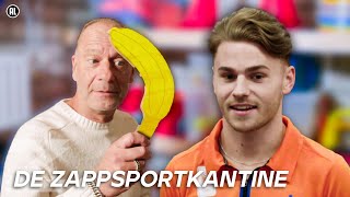 SERVEREN MET EEN BANAAN🍌  De ZappsportKantine [upl. by Aholah]