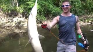 Gar City Bowfishing With The Bowmars [upl. by Ariajaj]