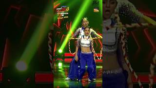 Chitrakshi and saumya dance performance  Indias best dancer  indiasbestdancer danceperformance [upl. by Dnumyar]