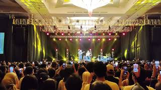 Misread  Kings Of Convenience Live in Ritz Carlton Pacific Place Jakarta [upl. by Konikow696]