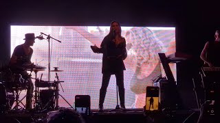 Anna Tatangelo  Guapo Live  Castelforte 16092023 [upl. by Tonie]