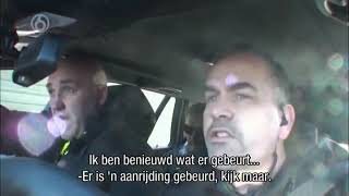 WEGMISBRUIKERS  Chauffeurtje hindert de politie en wordt hard aangepakt [upl. by Ase]