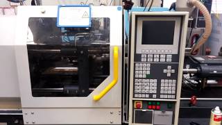 Demag ergotech pro 2580 1997 Spritzgußmaschine injection moulding machine [upl. by Eedyak655]