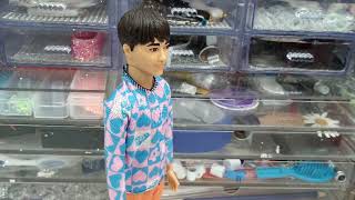 Video S 1 Ep 43 Barbie Fashionistas Ken Doll 219 High End Luxury [upl. by Mehalek]