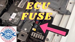 VW Golf 2020 Diesel ECU Fuse Location [upl. by Angele158]