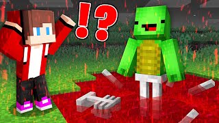 JJ and Mikey Scared with BLOOD RAIN in Minecraft  Maizen [upl. by Anerres]