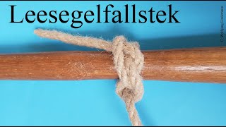 Leesegelfallstek StuddingSail Halyard Bend [upl. by Reel353]