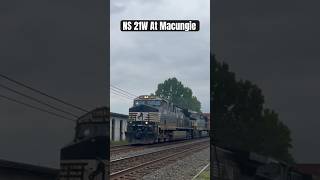 NS 21W At Macungie trains railphotography [upl. by Plossl]