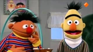 Bert en Ernie ernie doet bernice na [upl. by Aietal469]